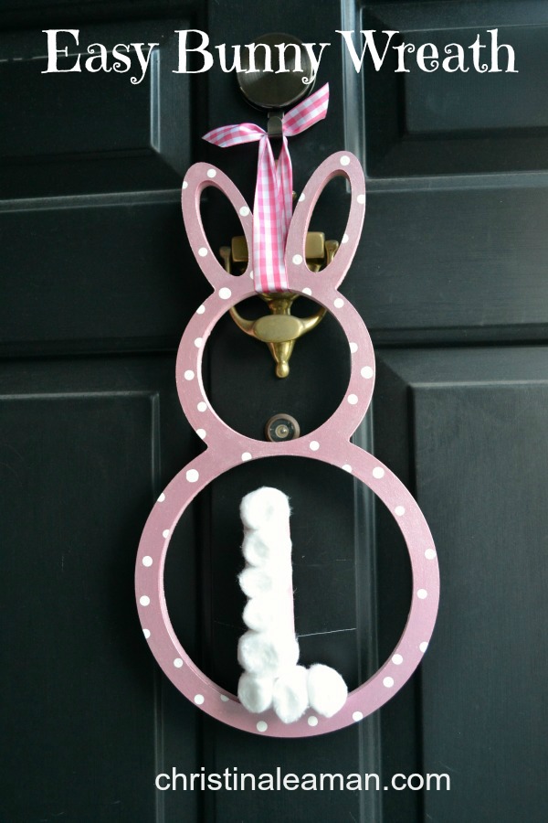 Easy Bunny Wreath Pin